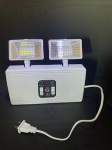 بطارية LED قابلة للشحن ذات رؤوس مزدوجة 2X3w مصباح طوارئ