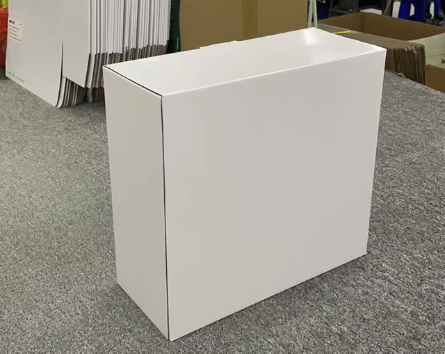 مصباح طوارئ LED مزدوج مع بطارية احتياطية